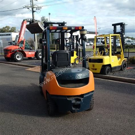 toyota  fd counterbalance forklift