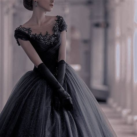 Pin By Elle On Aes For Future Boards Dress Aesthetic Aesthetic Dresses Black Princess Dress