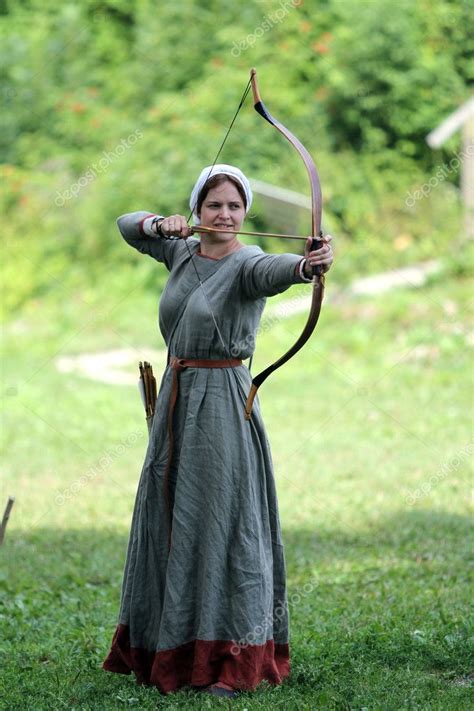 Medieval Archer Woman Stock Editorial Photo © Richmonday 8214973