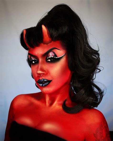Scary Halloween Makeup Looks Ideas For The Glossychic Girl Halloween Makeup Devil