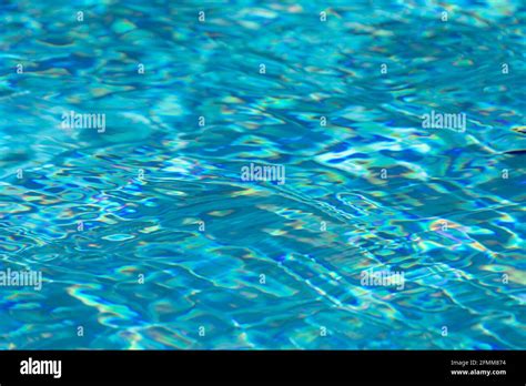 Diffraction Water Waves Hi Res Stock Photography And Images Alamy