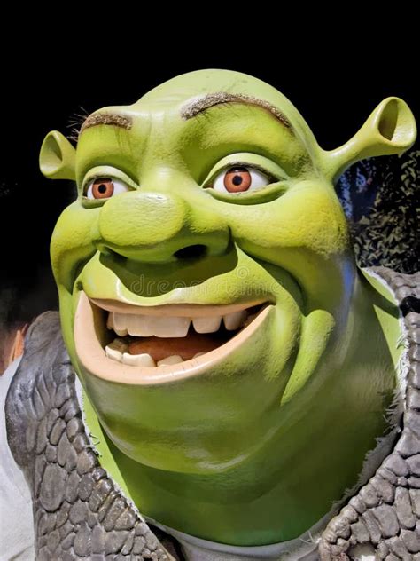 Shrek é Um Personagem Gráfico Verde Ficcional Foto De Stock Editorial