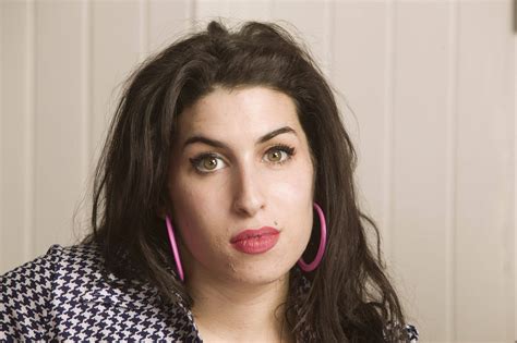 Boxedlunchlalesbians Amy Winehouse Murdo Macleod Photoshoot