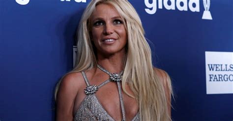 Britney Spearss Lawyer Asks To Step Down From Court Appointed Role