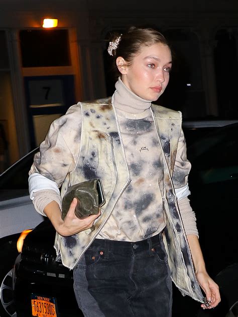 Let Gigi Hadid School You On The Art Of Scrunchie Styling Vogue
