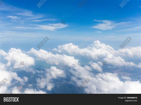 Big White Fluffy Image And Photo Free Trial Bigstock