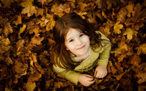 Photography Child Hd Wallpaper Background Image 2560x1600