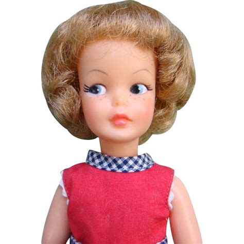 Vintage 1964 Ideal Pepper Tammy Doll With Freckles Light Blond Hair