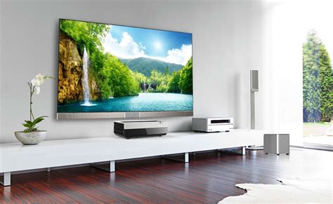 Hello friends, vu, a mumbai based company has made a 100 inch tv, and has set a price of rs.20 lakh. Hisense 4K Laser TV Gets Monster Price-Tag in SA - On ...