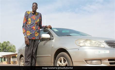 Meet Sulemana Abdul Samed Ghana S Tallest Man At Feet Inches Get Infomation