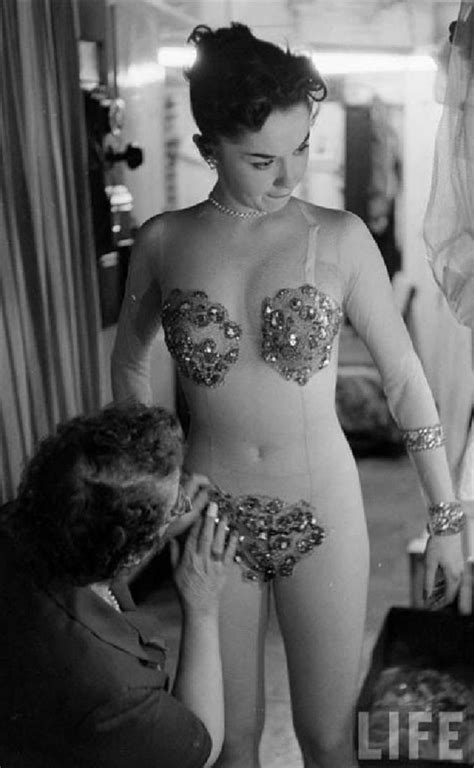Pin By Delta Burke On Showgirls Vegas Showgirl Showgirls Vintage Burlesque