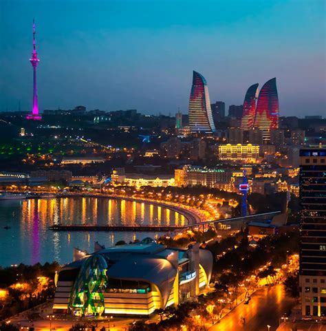 The First Place Tourists Visit In Baku Baku Boulevard