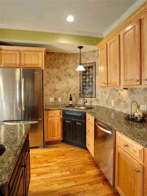Light Maple Cabinets With Grey Walls Backsplash Natural Kitchen Cheap