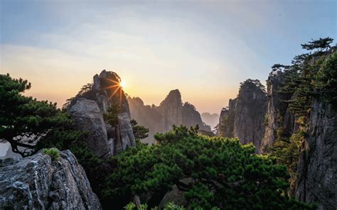 Mount Huangshan Anhui Chinas Most Beautiful Mountain Travel Guide