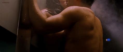 Patricia Velazquez Nude In The Shower Mindhunters 2004 Hd720p
