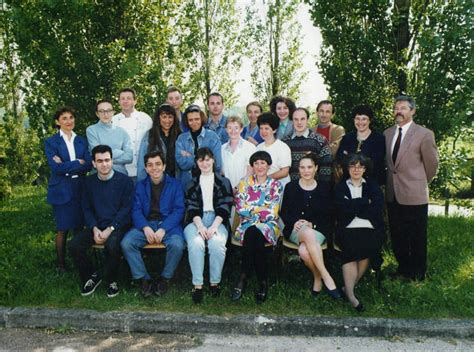 Photo De Classe Professeurs Et Encadrement De 1993 Collège Eugène