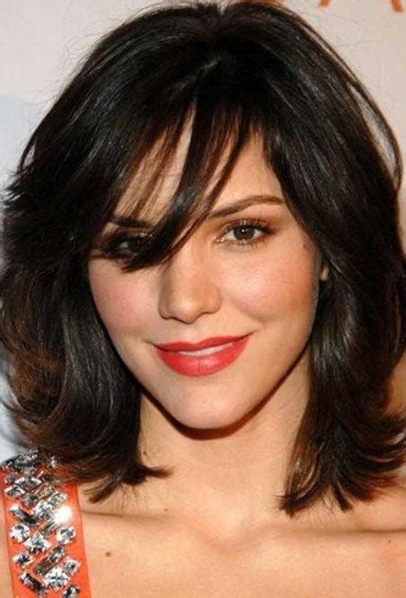 20 ideas of flattering short haircuts for fat faces