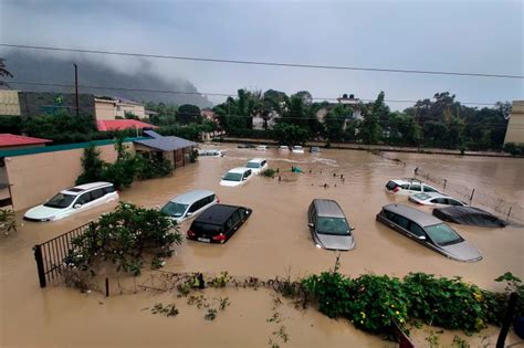 Floods Landslides Kill More Than 150 In India And Nepal Floods News Al Jazeera