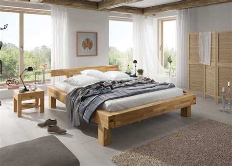 Die meisten unserer günstigen designer betten gibt es daher in den vier varianten der üblichsten liegeflächenmaße. Designer Schlafzimmer Holz Ausgezeichnet On Innerhalb ...