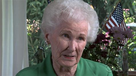 84 Year Old Woman Makes Promises She Just Cant Break Cbs News