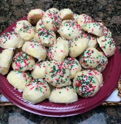 Italian anise cookies recipe notes. Anise Cookies | Recipe | Italian anise cookies, Anise ...