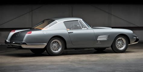 Inoltre vi è anche una minifigura di un pilota con la chiave inglese ed il casco. One-off 1957 Ferrari ranks highest in value of Arizona auction cars