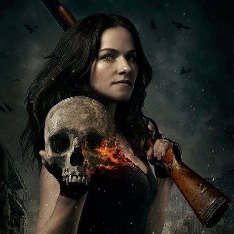 Dan cade talks about playing roberto on syfy's van helsing (open.spotify.com). Van Helsing Movies, TV Performances Ranked | Collider