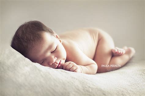 book de fotos a bebé de 20 días paula peralta fotografía
