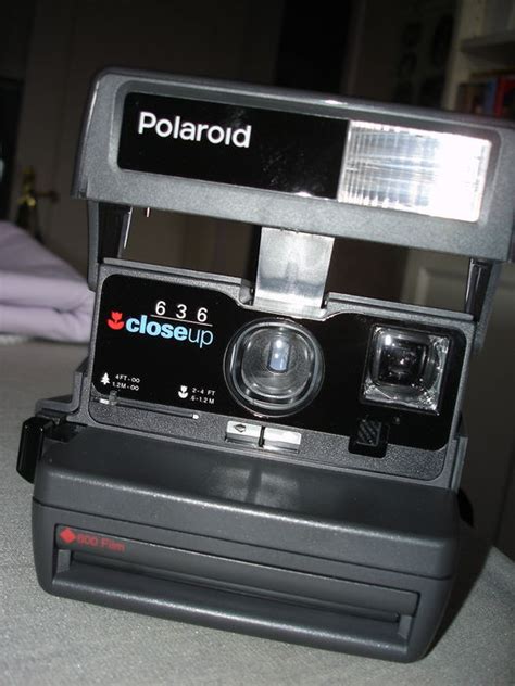 Polaroid 636 Close Up Instant Camera 70s Catawiki