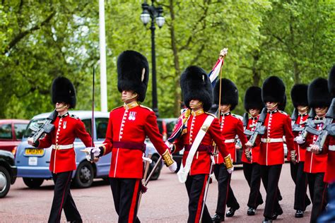 Changing of the Guard 2021 in London - Dates & Map