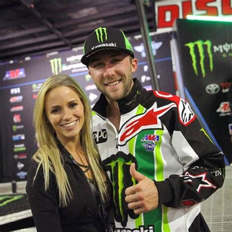 eli tomac bio age net worth married nationality height facts
