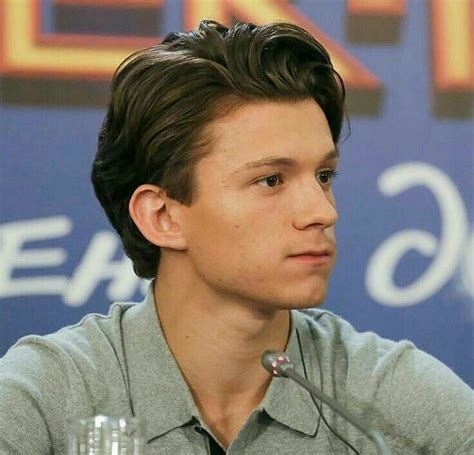 Pin By Jhoieee On Tom Holland Tom Holland Haircut Tom Holland