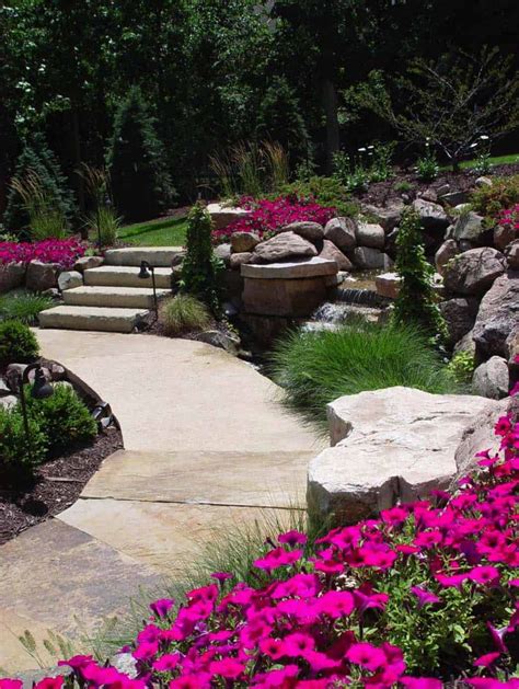 Check spelling or type a new query. 50 Very Creative And Inspiring Garden Stone Pathway Ideas ...