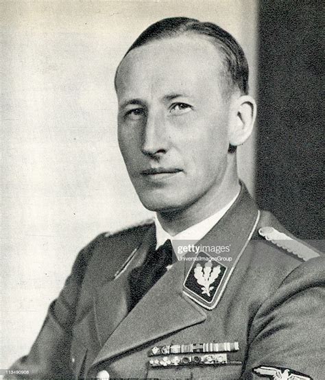 The sequential numbers greater than 843 for the knight's cross of the iron cross with oak leaves are unofficial and were assigned by the association of knight's cross recipients (akcr) and are therefore denoted. Reinhard Heydrich SS-Obergruppenfuhrer, chief of the Reich ...