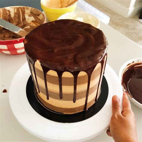 The Perfect Chocolate Ganache Drip Cake Recipe Anges De Sucre