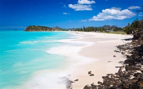 Fryes Beach Antigua Antigua Is A Perfect Setting For A Romantic