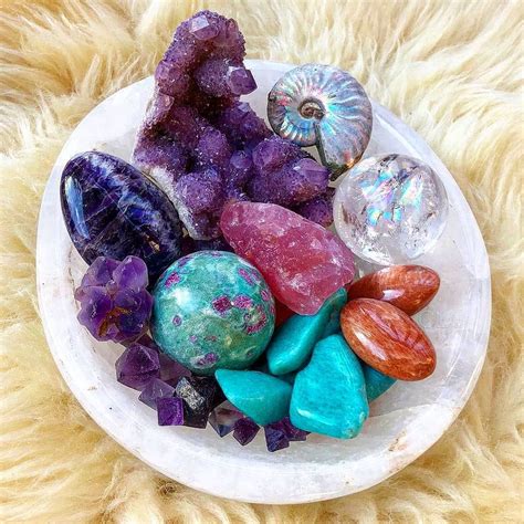 Zenful Goddess On Instagram “what A Beautiful Set Of Crystals 😍💖🔮