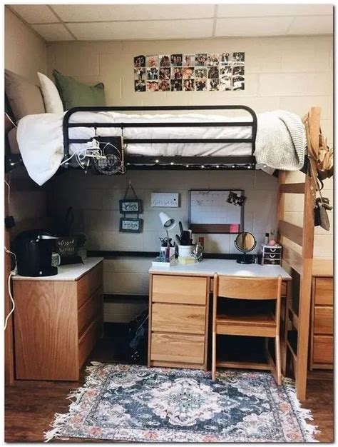 Elegant College Dorm Room Design Ideas That Suitable For You 15