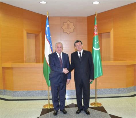 Abdulaziz Kamilov meets with Turkmenistan's Foreign Minister