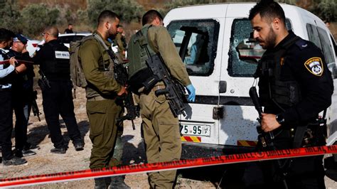 Palestinian Gunman Kills Israeli Soldier In West Bank India Today