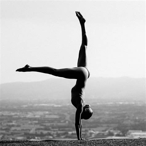Nudeyogagirl Handstand Photo By Nude Yoga Girl Beautiful Yoga Most Beautiful Reiki Massage