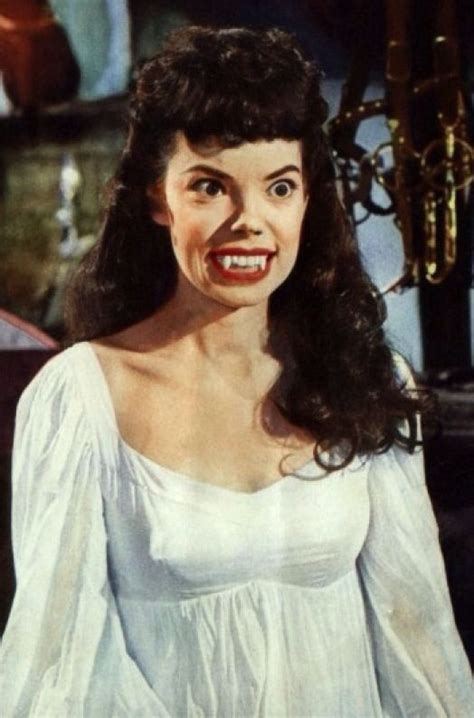 The Brides Of Dracula 1960 Vampire Bride Classic Horror Movies