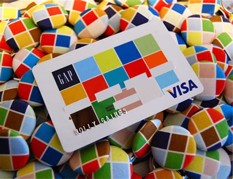 With the gap visa card only, 1 point is awarded for all other purchases (the gap credit card cannot be used elsewhere). GAP Visa Card Review: The Pros and Cons | Banking Sense