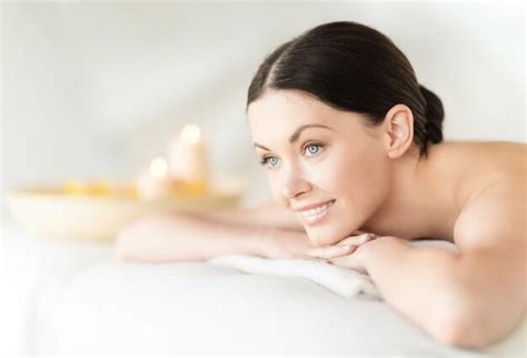 Premium Photo Health And Beauty Resort And Relaxation Concept Woman In Spa Salon Lying On