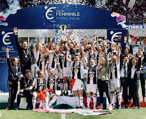 Match Psg Juventus 2022 - La Serie A féminine professionnelle en 2022, la Juventus championne