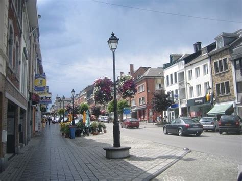 English (englisch) français (französisch) italiano (italienisch) 简体中文 (vereinfachtes chinesisch) русский (russisch) español (spanisch). Bastogne, Belgien: Tourismus in Bastogne - TripAdvisor