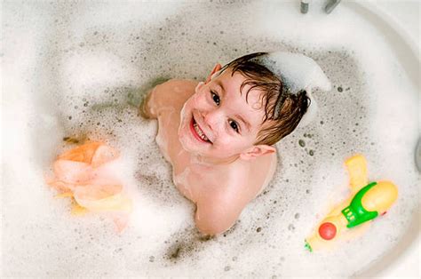 When Should I Start Bathing My Baby Daily Baby Bath Shoprite