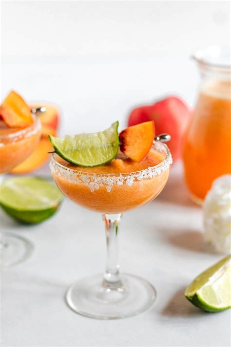 The Best Fresh Peach Margaritas Recipe Peach Margarita Peach Margarita Recipes Summertime