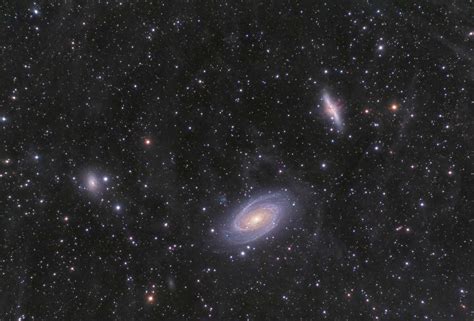 Bodes Galaxy And Cigar Galaxy Images And Facts Bbc Sky At Night