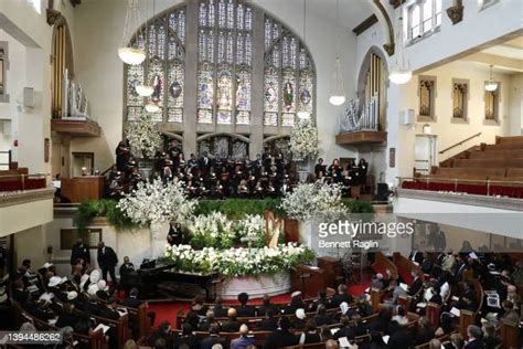 Baptist Church Choir Photos And Premium High Res Pictures Getty Images